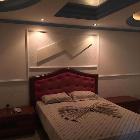 Stilus Hotel - Adults Only سانتوس المظهر الخارجي الصورة