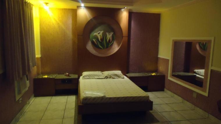 Stilus Hotel - Adults Only سانتوس المظهر الخارجي الصورة