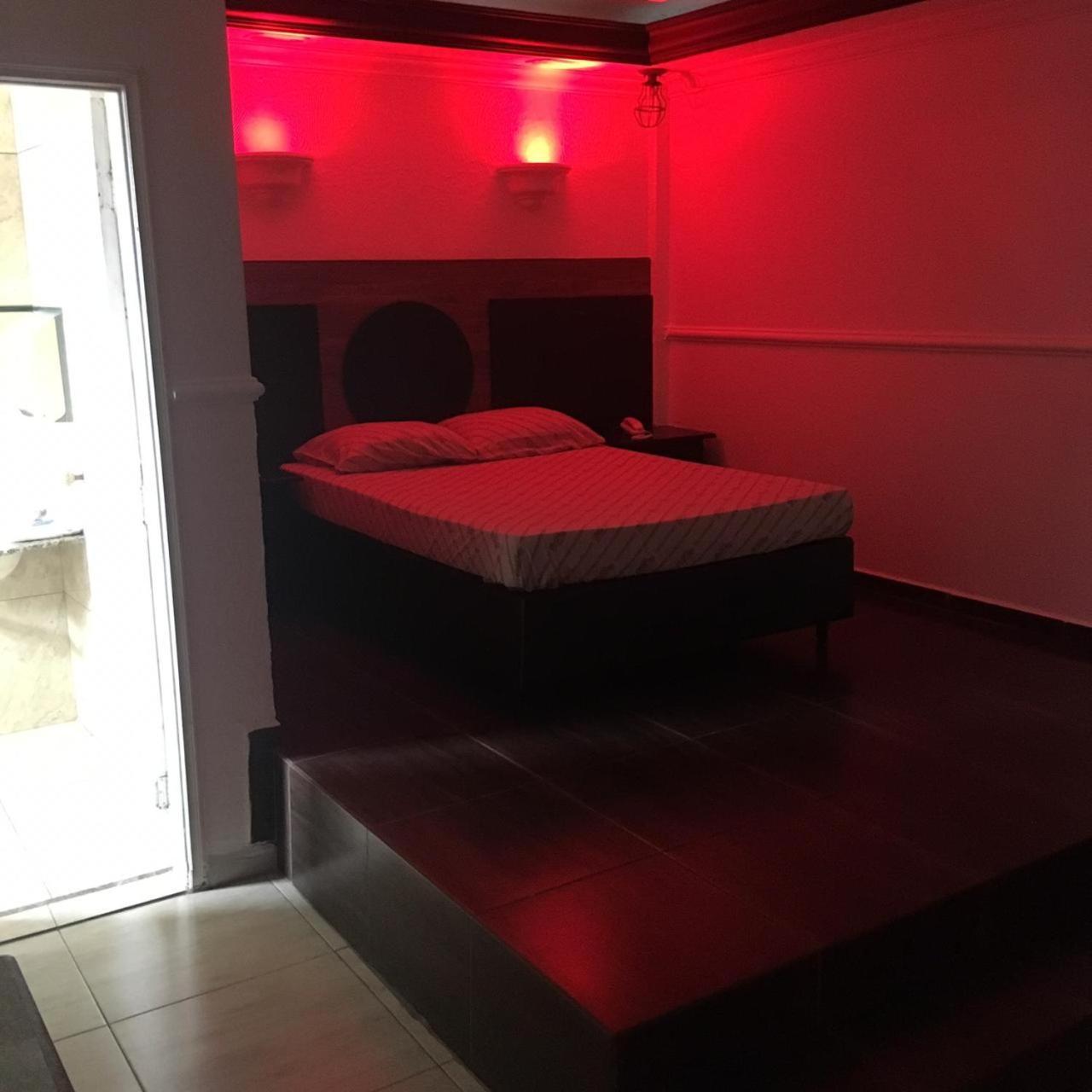 Stilus Hotel - Adults Only سانتوس المظهر الخارجي الصورة